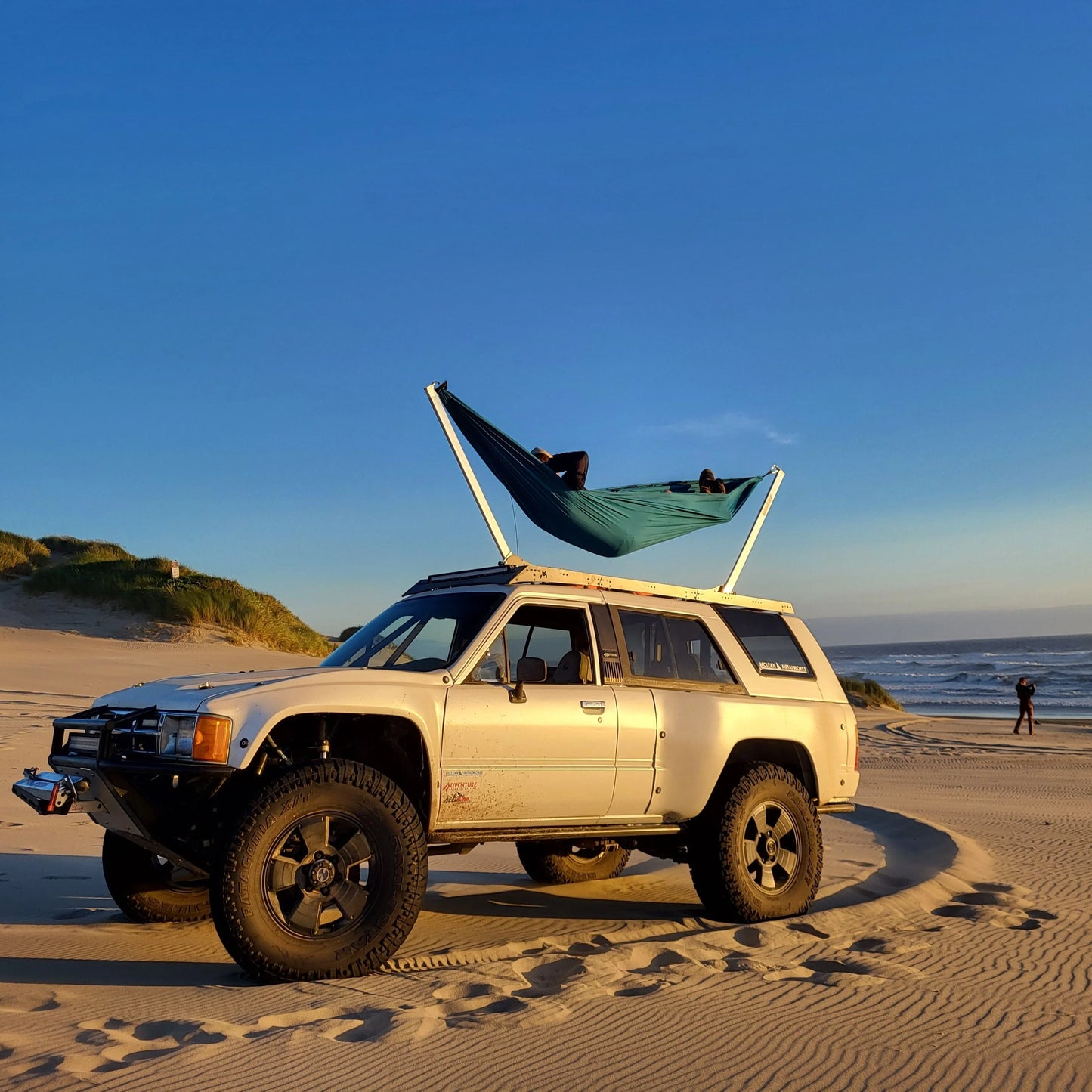 Foldable Rooftop Hammock